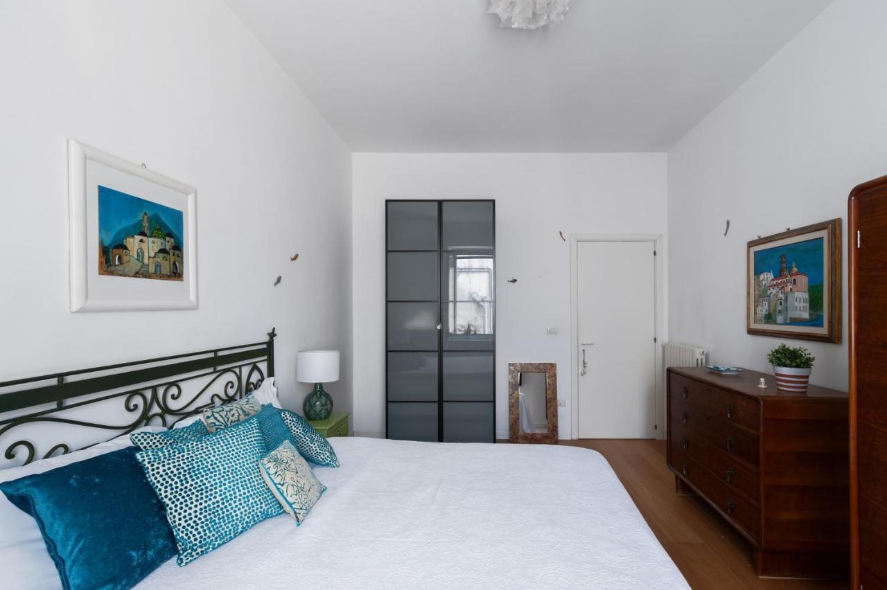 Casa Flo Con Terrazza E Ascensore ساليرنو المظهر الخارجي الصورة