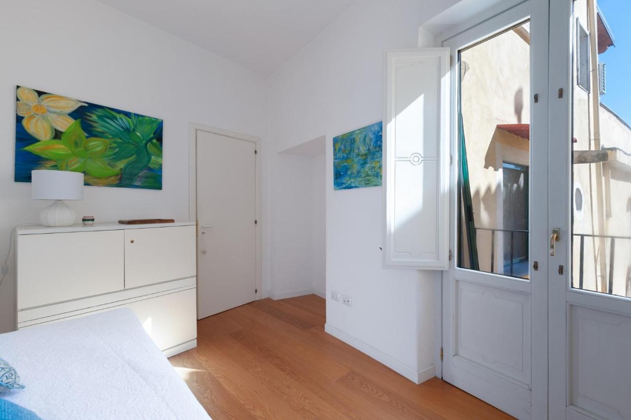 Casa Flo Con Terrazza E Ascensore ساليرنو المظهر الخارجي الصورة