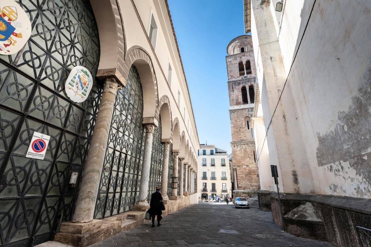 Casa Flo Con Terrazza E Ascensore ساليرنو المظهر الخارجي الصورة