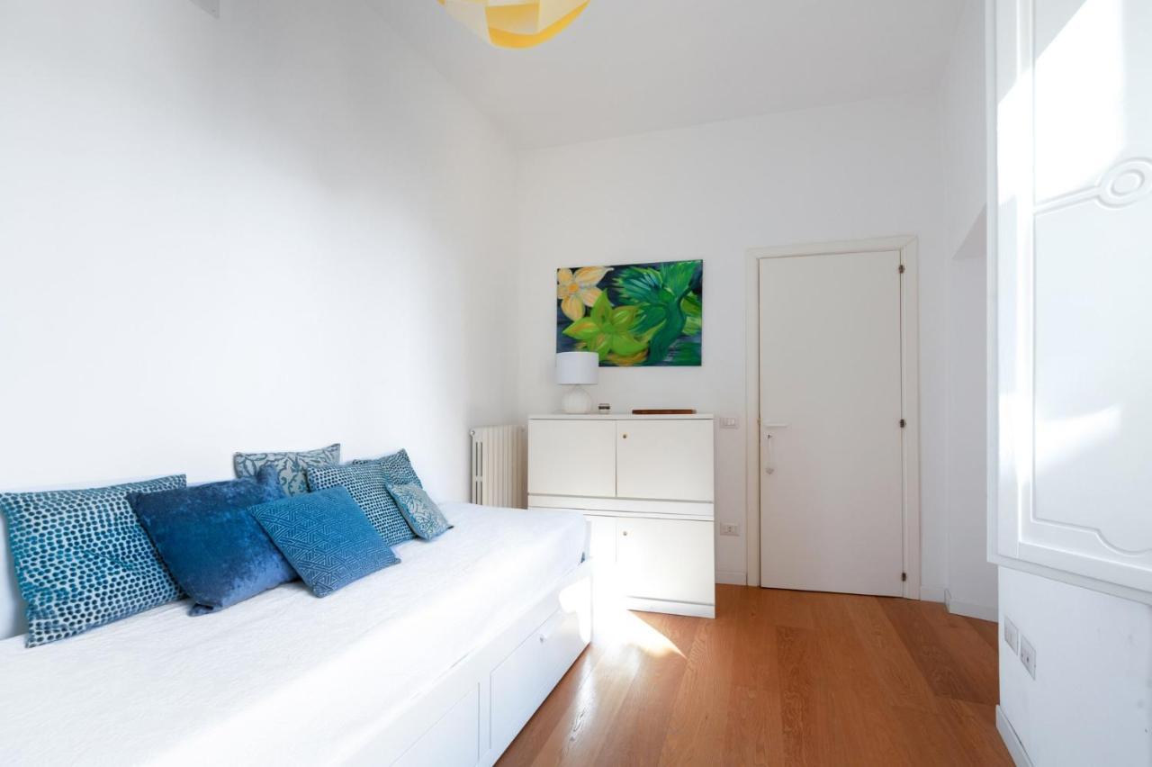 Casa Flo Con Terrazza E Ascensore ساليرنو المظهر الخارجي الصورة