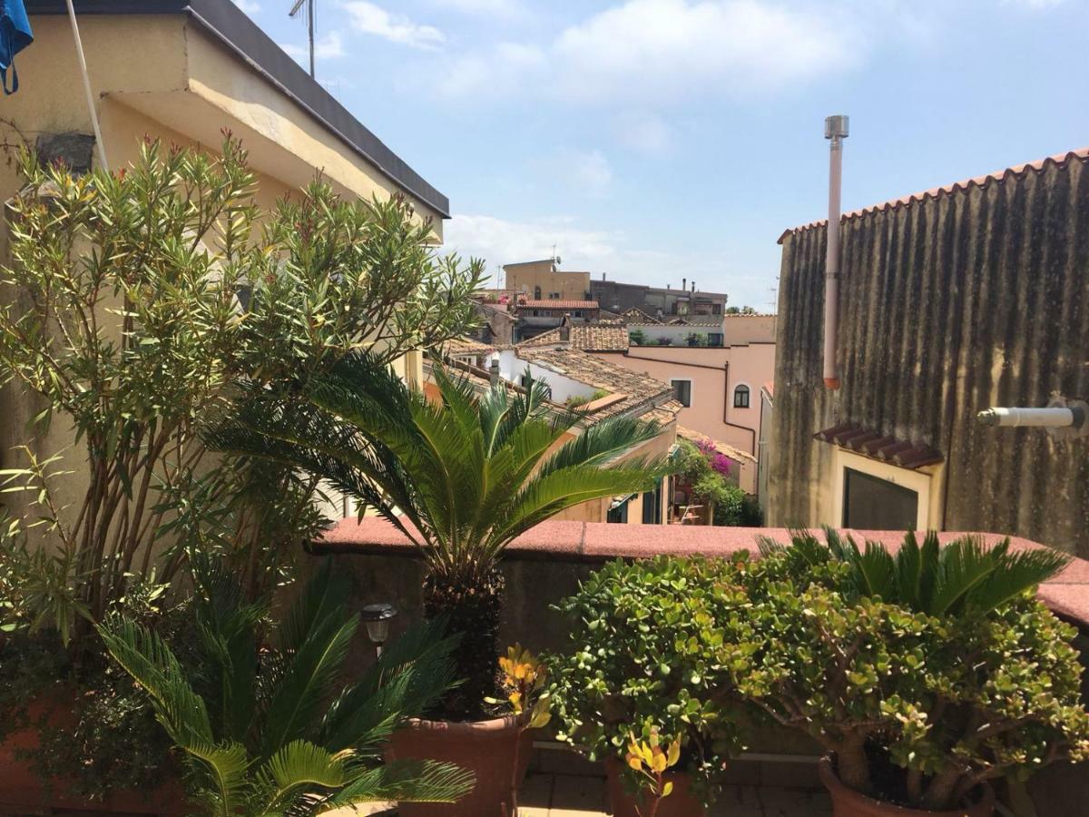 Casa Flo Con Terrazza E Ascensore ساليرنو المظهر الخارجي الصورة